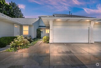 Building Photo - ADON5541