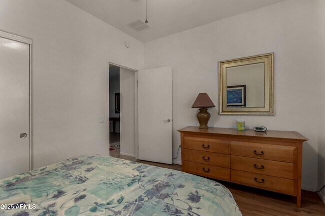 Building Photo - 15027 W Home Run Dr