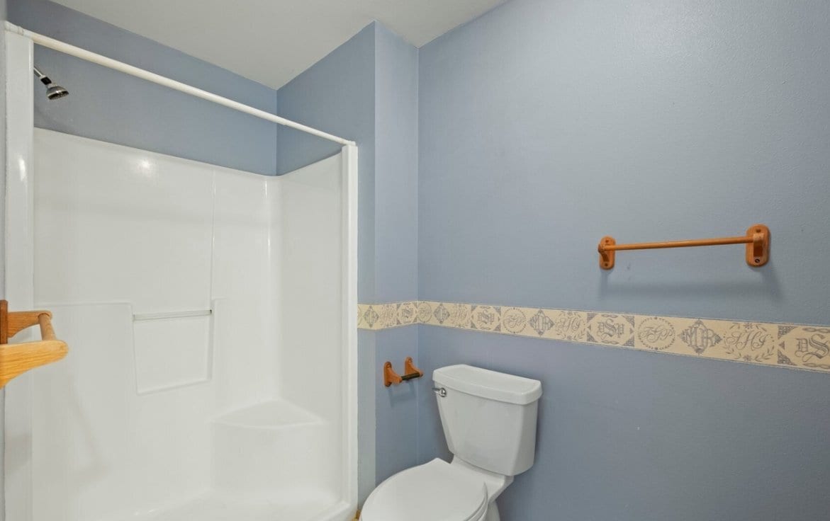 Building Photo - 1225 Sherman Ave