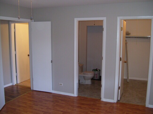 Building Photo - 260 Juniper Ln