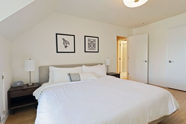 Building Photo - Stunning View With This  Cape Cod Cottage ...