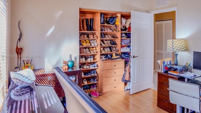 Building Photo - 1701 SE 17th Ave