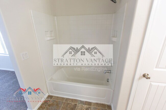 Building Photo - 40510 W Hayden Dr