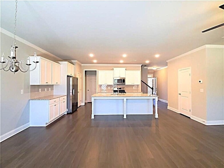 Building Photo - 2708 Morgan Creek Dr