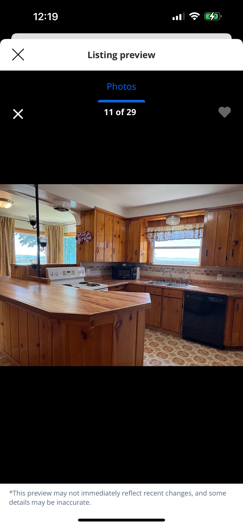 Kitchen - 501 W Grandview Ave