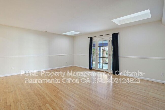 Building Photo - 7777 Uplands Way