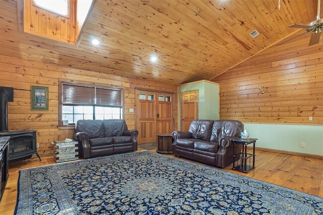 Building Photo - 1700 Co Rd 270