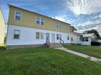 Building Photo - 1106 N Michigan St