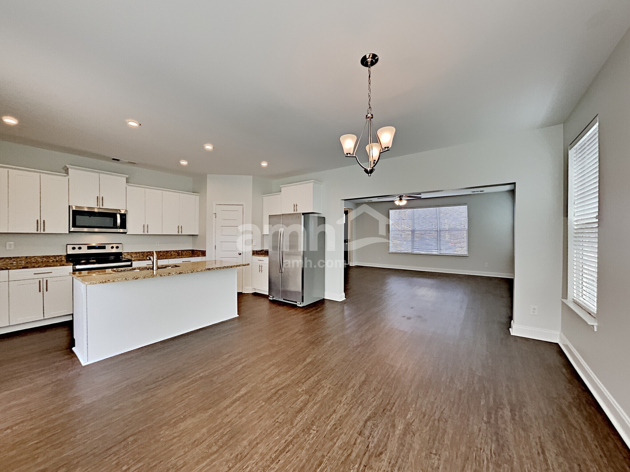 Building Photo - 5234 Tupelo St