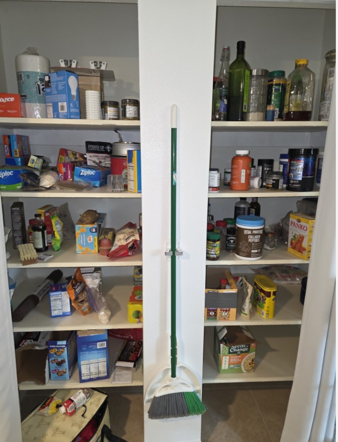 Building Photo - 2407 Saint Louis Dr