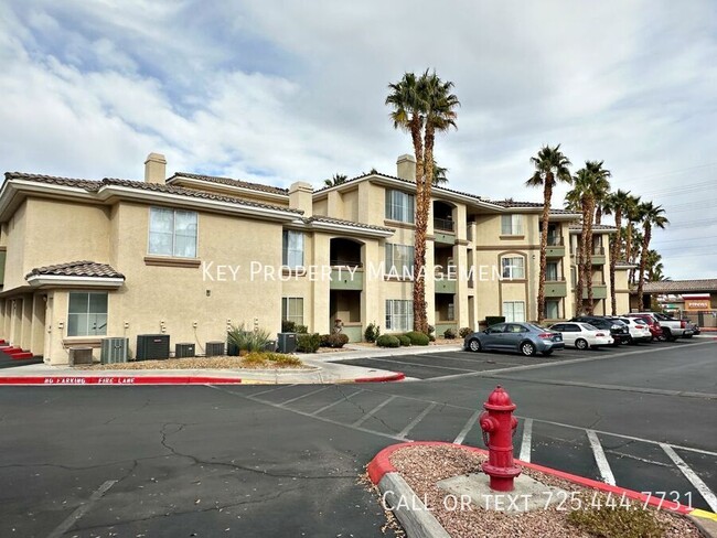 Building Photo - FULLY FURNISHED 1 BEDROOM CONDO IN GATED C...