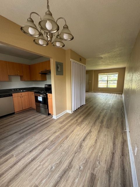 Building Photo - 4844 NW 9th Dr