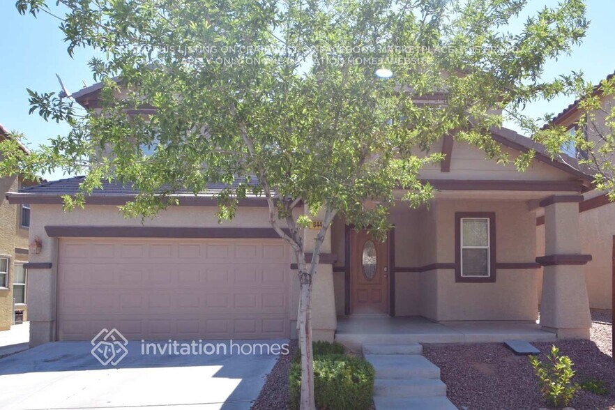 Primary Photo - 644 Desert Passage St