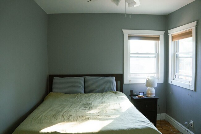 Building Photo - Beautiful Berkeley home, also available furnished!