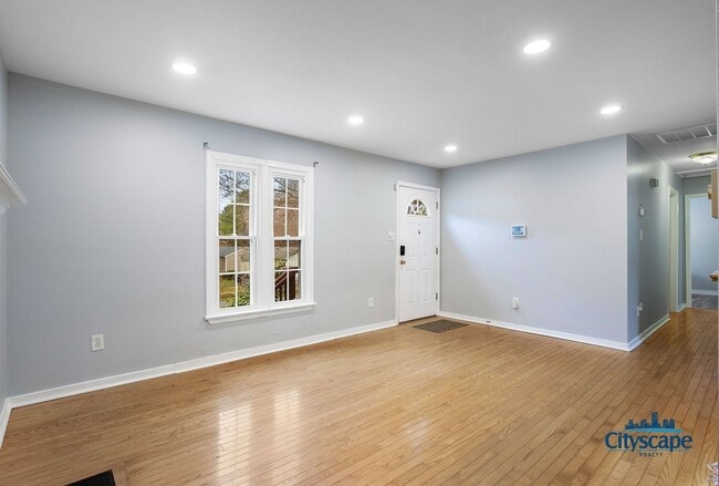 Building Photo - ADORABLE RANCHER IN CHESTERFIELD