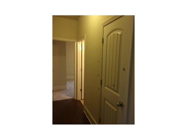 Building Photo - 6010 Pine Bluff Dr