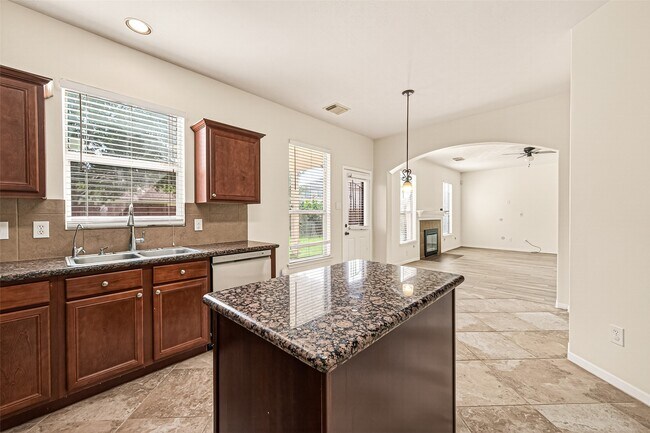 Building Photo - 25135 Florina Ranch Dr