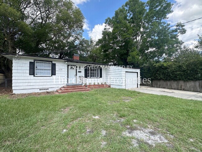 Building Photo - 1216 Glen Laura Rd
