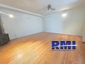 Building Photo - ONE OF A KIND STUIDO & GARAGE/SHOP INCLUDED!!!!