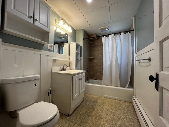 Building Photo - 263 Middlesex St