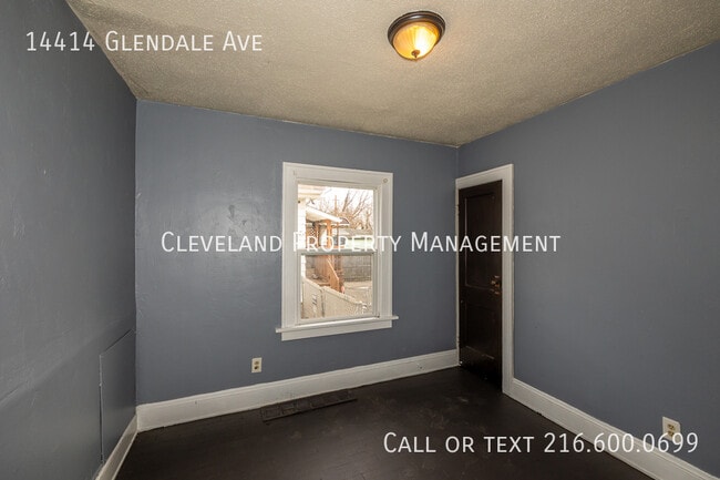 Building Photo - 14414 Glendale Ave