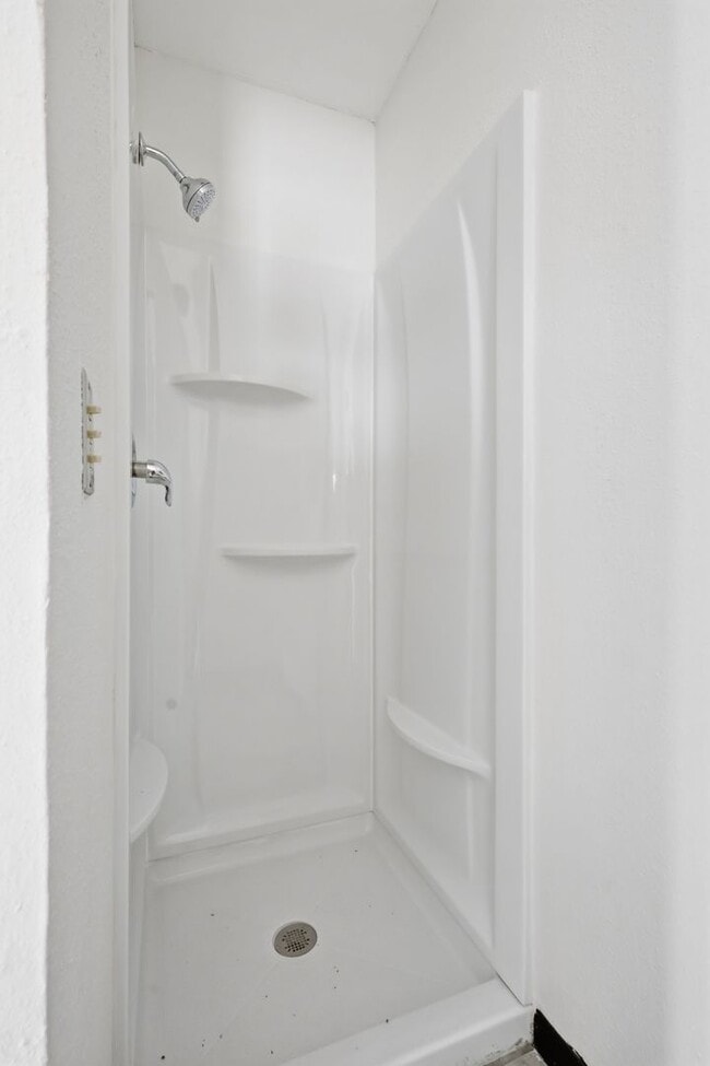 Building Photo - 3 bedroom 2 Bath Rental in Geneseo