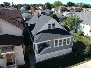Building Photo - 4014 N Octavia Ave
