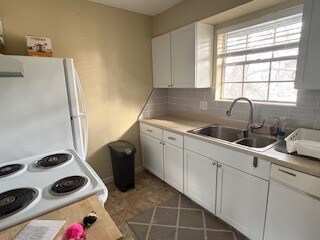 Building Photo - 1807 E Lindsey St