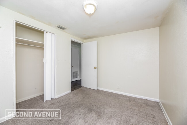 Building Photo - 5809 Tusk Ct