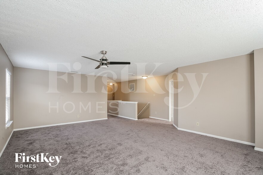 Building Photo - 8608 Hopewell Ct