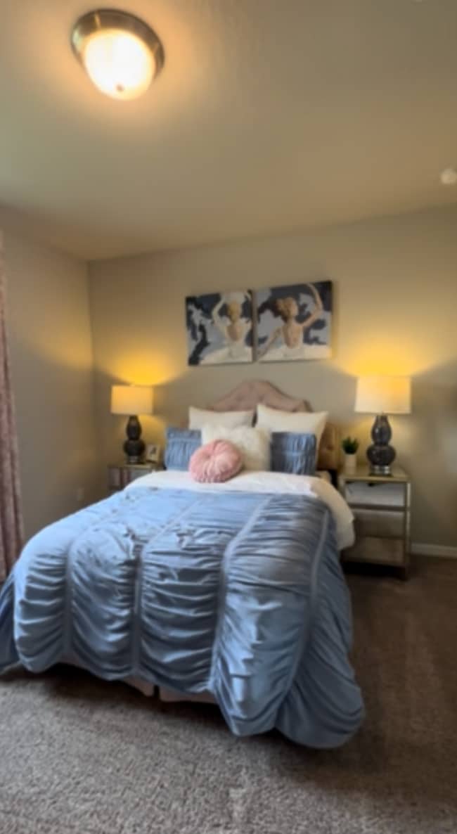 Building Photo - 105 Towns Cir