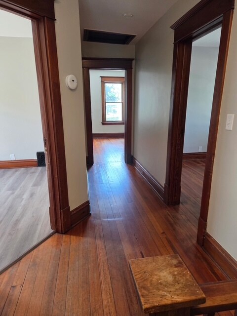 Building Photo - 1604 8th Ave
