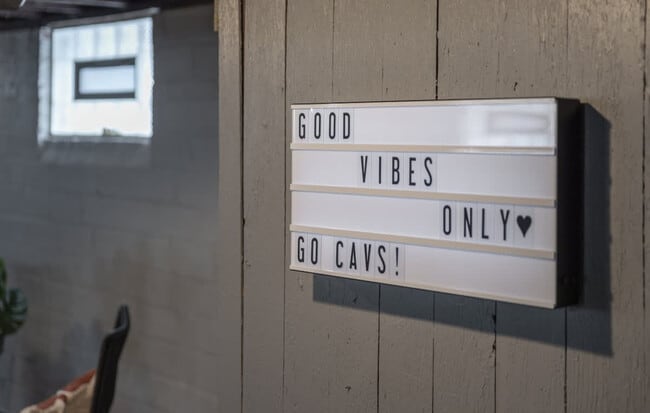 Building Photo - 4040 W 158th St