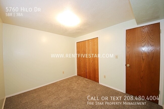 Building Photo - 5760 Hilo Dr