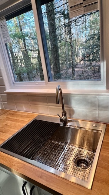 Building Photo - 15 Norfolk Ct