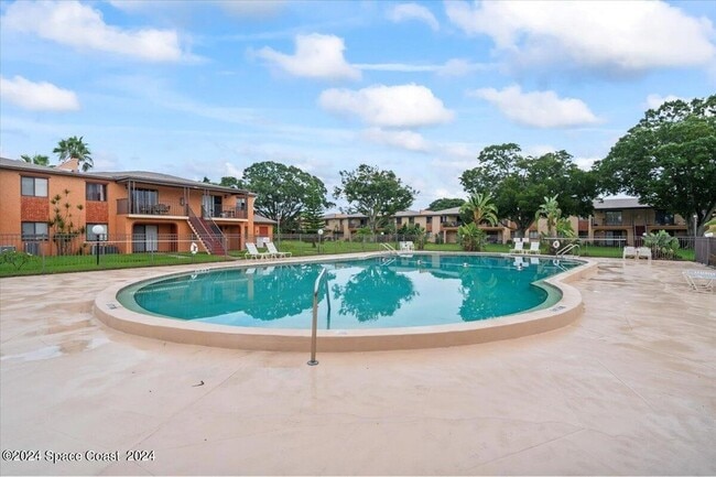 Building Photo - 222 San Juan Cir