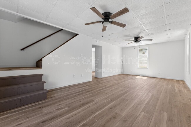 Building Photo - 804 Illinois Ave