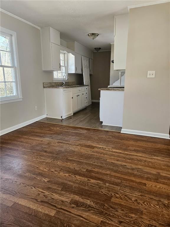 Building Photo - 2450 Forrest Dr NW