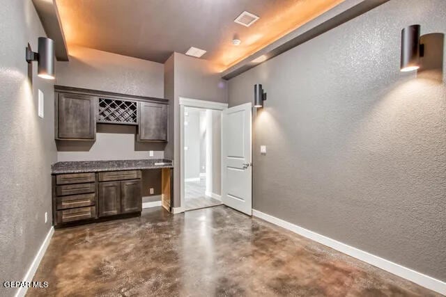 Building Photo - 14267 John Scagno