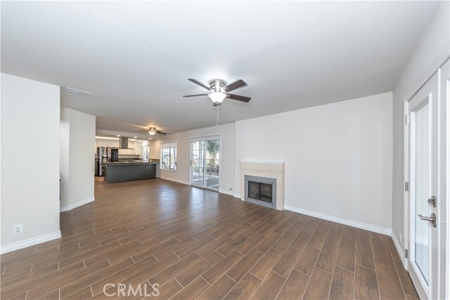 Building Photo - 1091 S Burlwood Dr