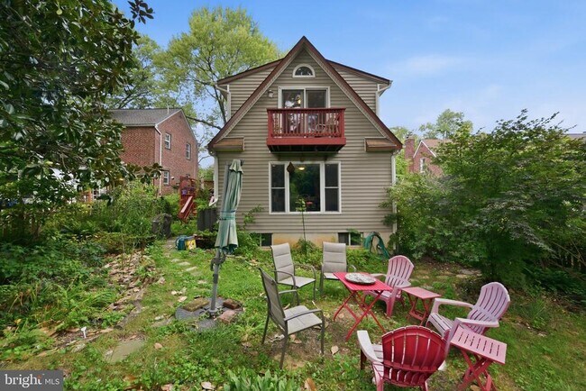 Building Photo - 4009 Tennyson Rd