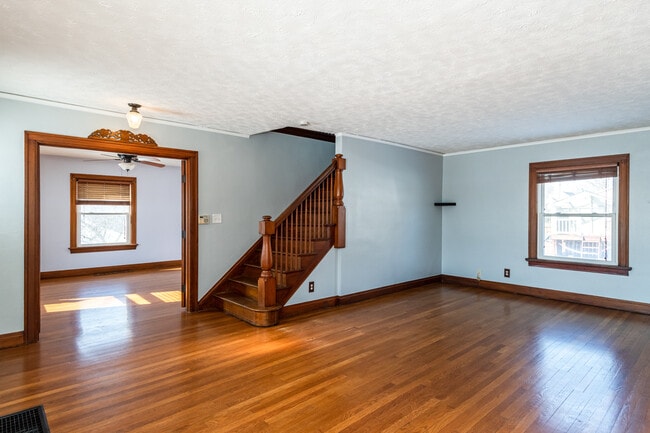 Living Room - 4254 Dayton Xenia Rd
