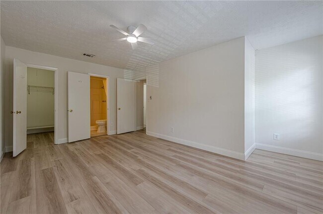 Building Photo - 10310 Rillridge Ct