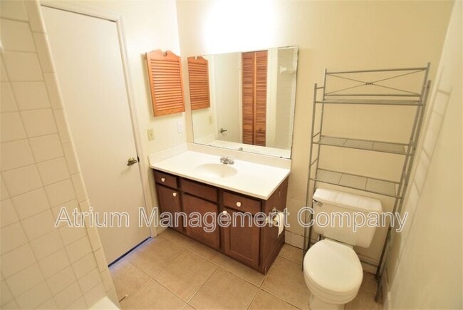 Building Photo - 5514 Decatur St