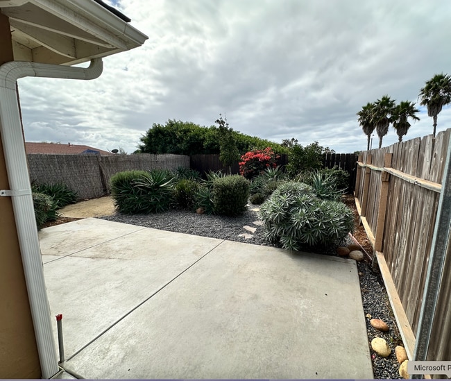 Building Photo - 3171 Luna Ave