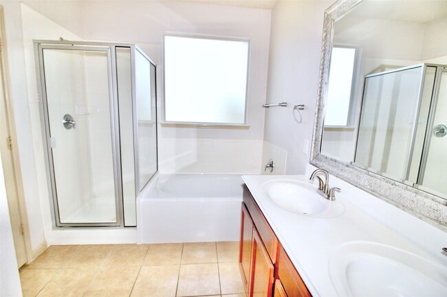 Building Photo - 6139 Norwood Meadows Ln