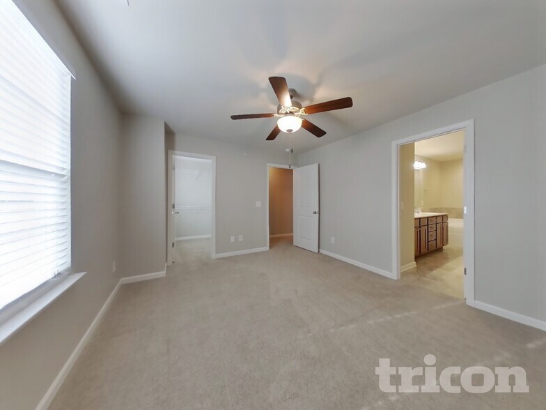 Building Photo - 202 Ashmere Ct