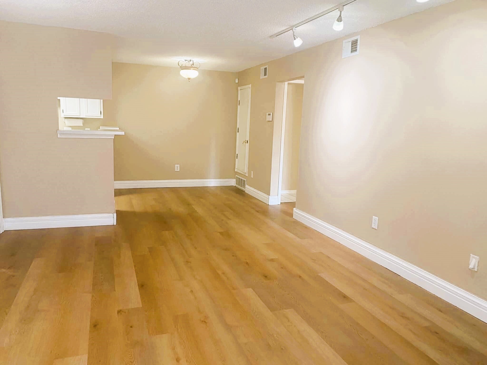 Building Photo - 4400 S Quebec St