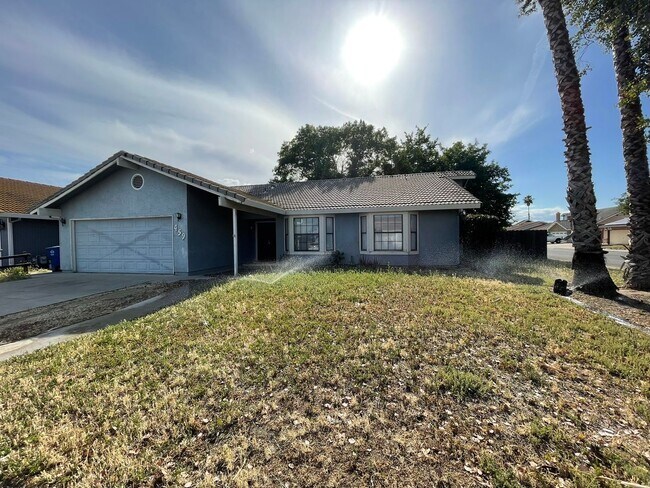 Building Photo - 459 Ranchwood Dr