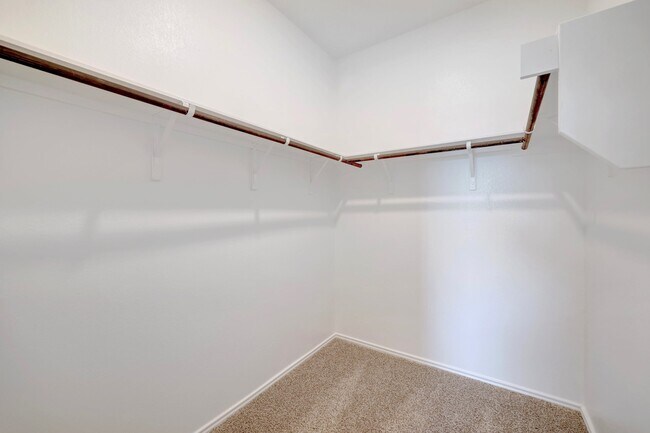 Building Photo - 14205 Heimhome Bnd